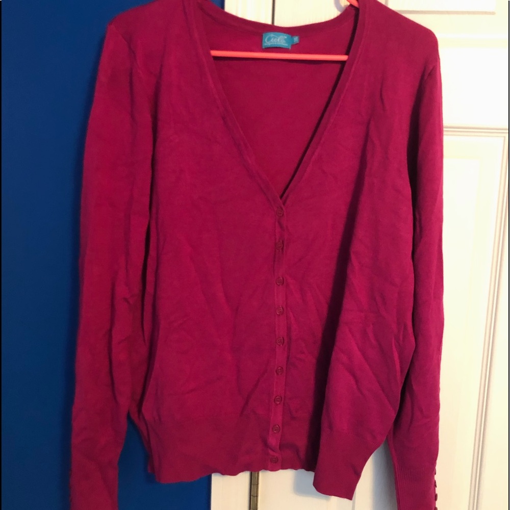 Women’s 2XL magenta/fuchsia cardigan